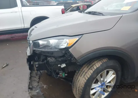2019 Kia Sorento 2.4L Lx z USA, uszkodzony, nr VIN 5XYPGDA31KG545356